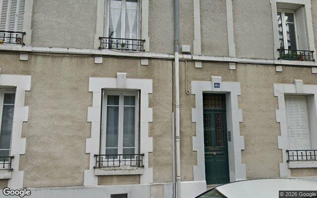 Façade : 46 rue du Docteur René Jacquinet, Reims