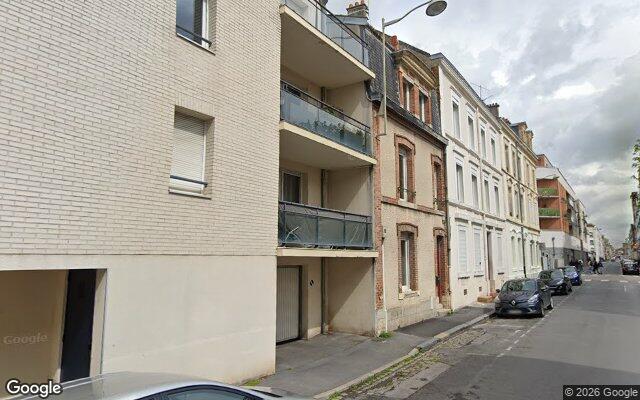 Façade : 118 rue du Mont d'Arène, Reims